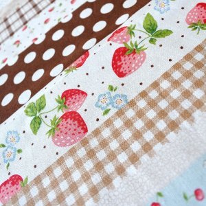 画像3: いちごのボーダー ピンク/茶【エプロン&三角巾】Mサイズ 手作りキット 作り方マニュアル付き 入園入学 2024年度春 薄手生地【F】