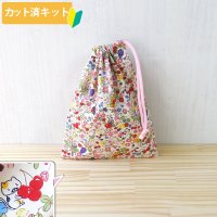 ●アウトレット サイズ変更不可●にゃんこのベリーガーデン【コップ袋】薄手生地+裏地 手作りキット 作り方マニュアル付き 入園入学 2024年度春[u]