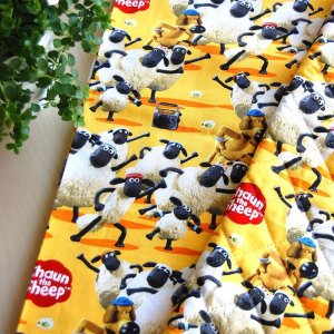 画像4: 【20%OFF】★在庫限り サイズ変更不可★ひつじのショーン ダンシング グリーン/イエロー【エプロン&三角巾】Mサイズ 材料セット 入園入学 中厚手生地【F】