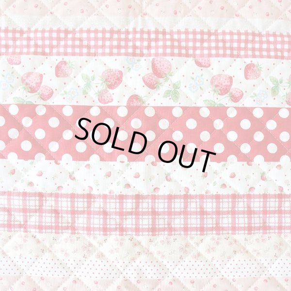 画像4: ●アウトレット サイズ変更不可●いちごのボーダー 赤/ピンク【シューズバッグ】キルティング生地 手作りキット  作り方マニュアル付き 入園入学 手芸キット (4)