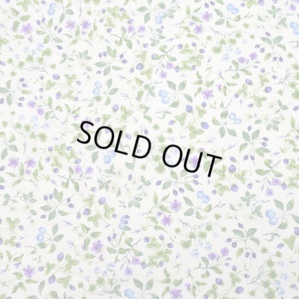 画像4: 小さな青いベリー【カット生地】 縦50cm×横105cm 中厚手生地 (4)