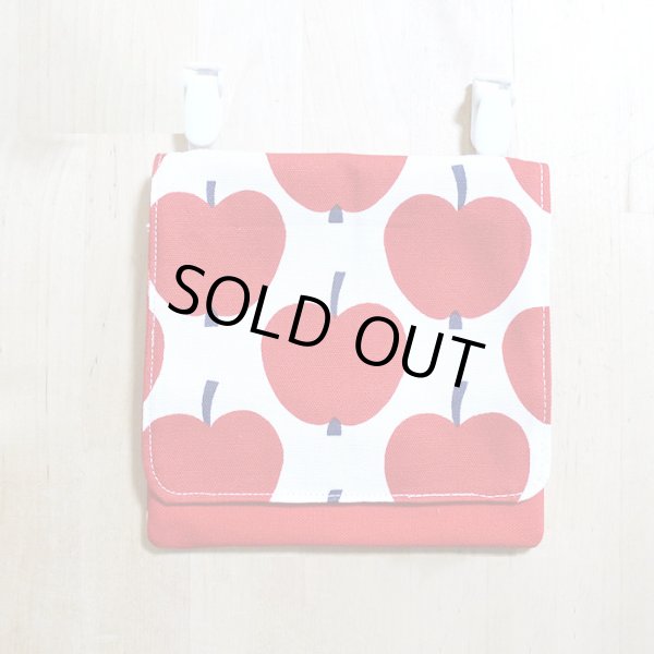 画像2: 大きなリンゴ【移動ポケット】手作りキット 作り方マニュアル付き 入園入学 2025年度 学校 教材 (2)