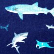 画像2: サメのいる海【キッズエプロン&三角巾】Mサイズ 手作りキット 作り方マニュアル付き 入園入学 手芸キット (2)