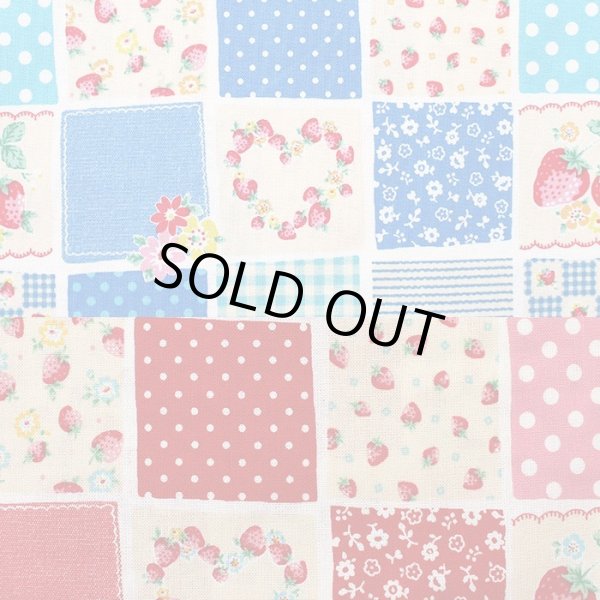 画像7: ●アウトレット サイズ変更不可●ストロベリーパッチ ブルー【シューズバッグ】 手作りキット 薄手生地+裏地 作り方マニュアル付き 入園入学 手芸キット (7)