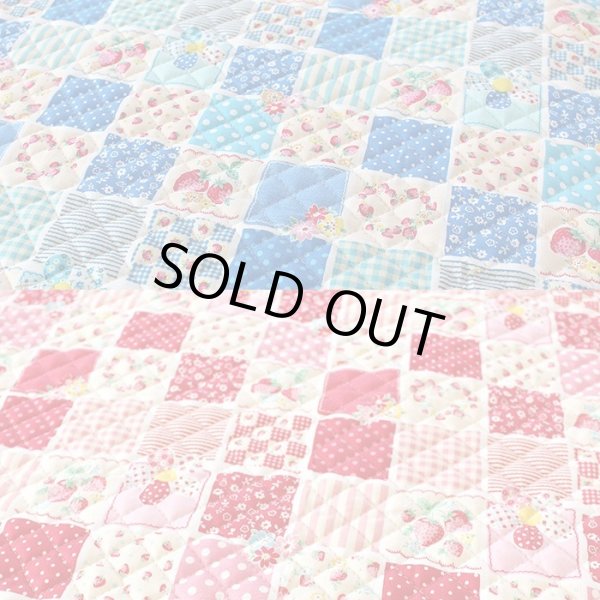 画像5: ●アウトレット サイズ変更不可●ストロベリーパッチ ブルー【シューズバッグ】 手作りキット 薄手生地+裏地 作り方マニュアル付き 入園入学 手芸キット (5)